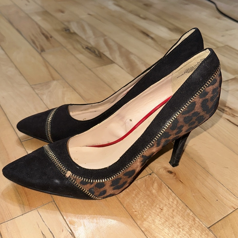 Nine West Black and Leopard Print Heels - Picture 3 of 7